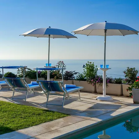 Villa Gioia 8, Emma San Remo