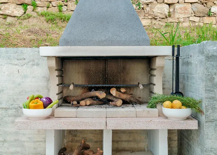 Villa Gioia 8, Emma Sanremo