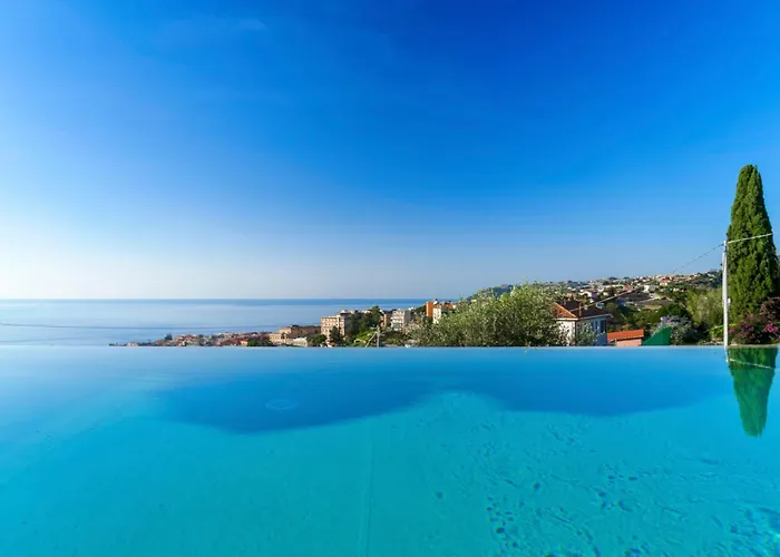 Villa Gioia 8, Emma *